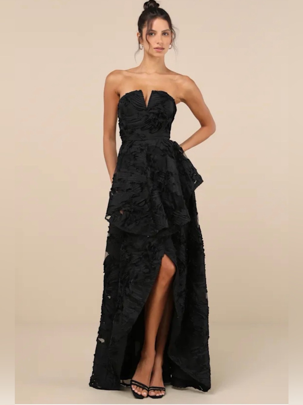 NWT Lulu's Black Strapless Textured Ruffle High-Slit Evening Dress size Medium